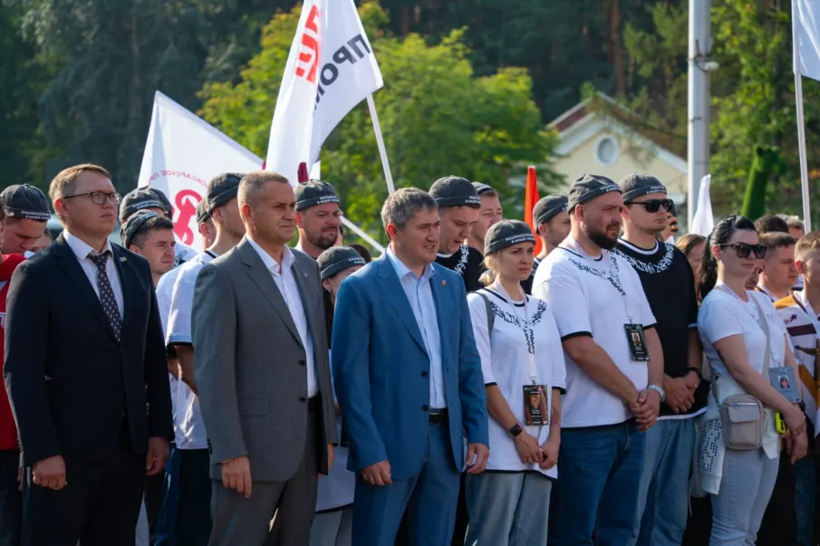 В Перми торжественно открылся финал нового общественного проекта ПФО «МолоТ» для работающей молодежи